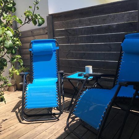 The Fruit Garden Guesthouse Kfar Yona Bagian luar foto